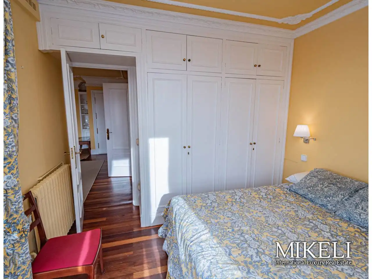 Dormitori de Apartament de lloguer en Santander amb Calefacció, Parquet i Terrassa
