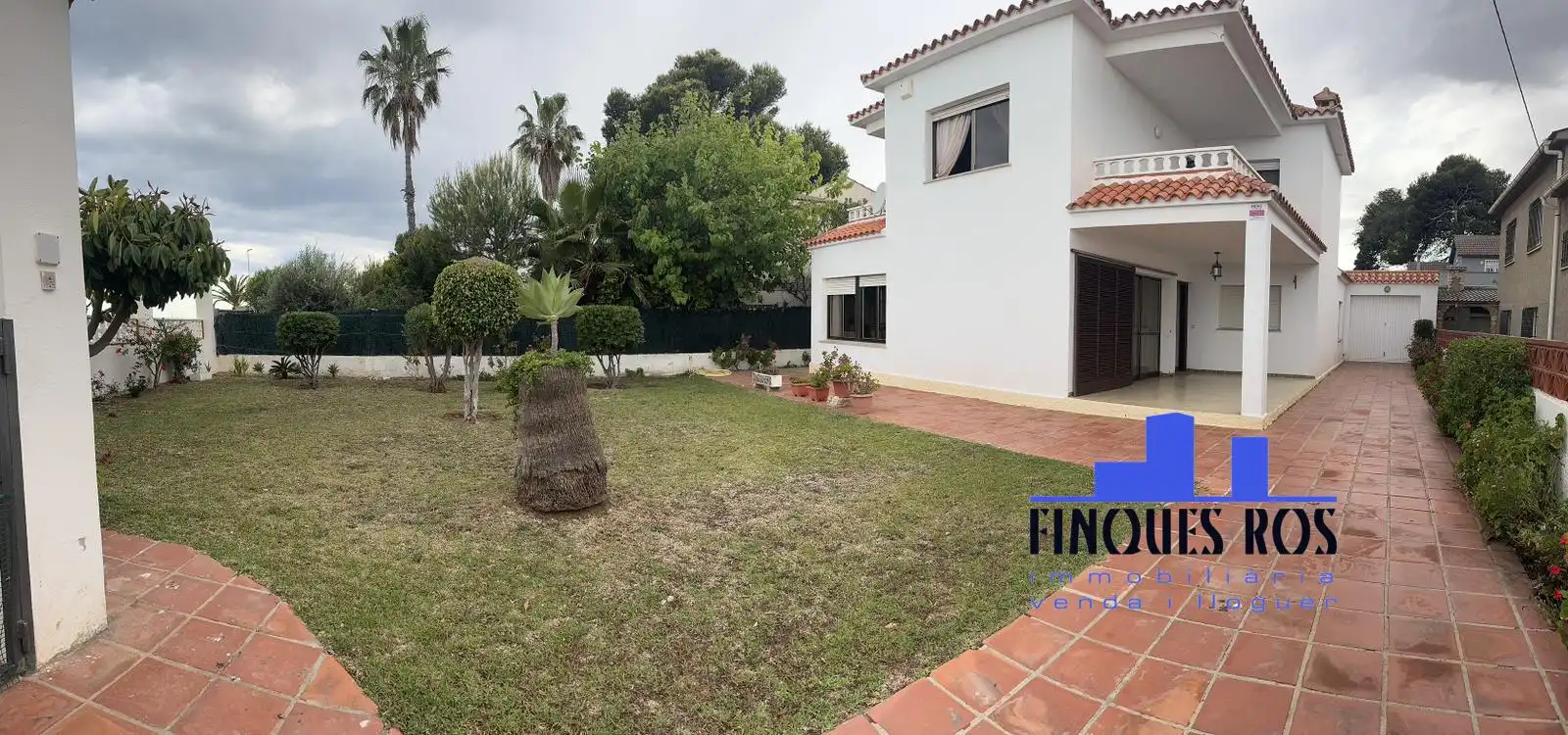 Vista exterior de Casa o chalet en venta en Vinaròs con Jardín privado, Terraza y Trastero