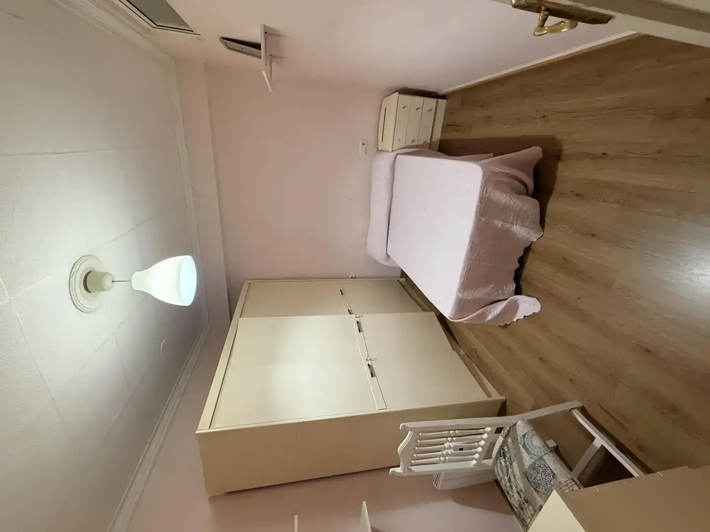 Habitación de Piso de alquiler en Verín con Parquet, Amueblado y Balcón