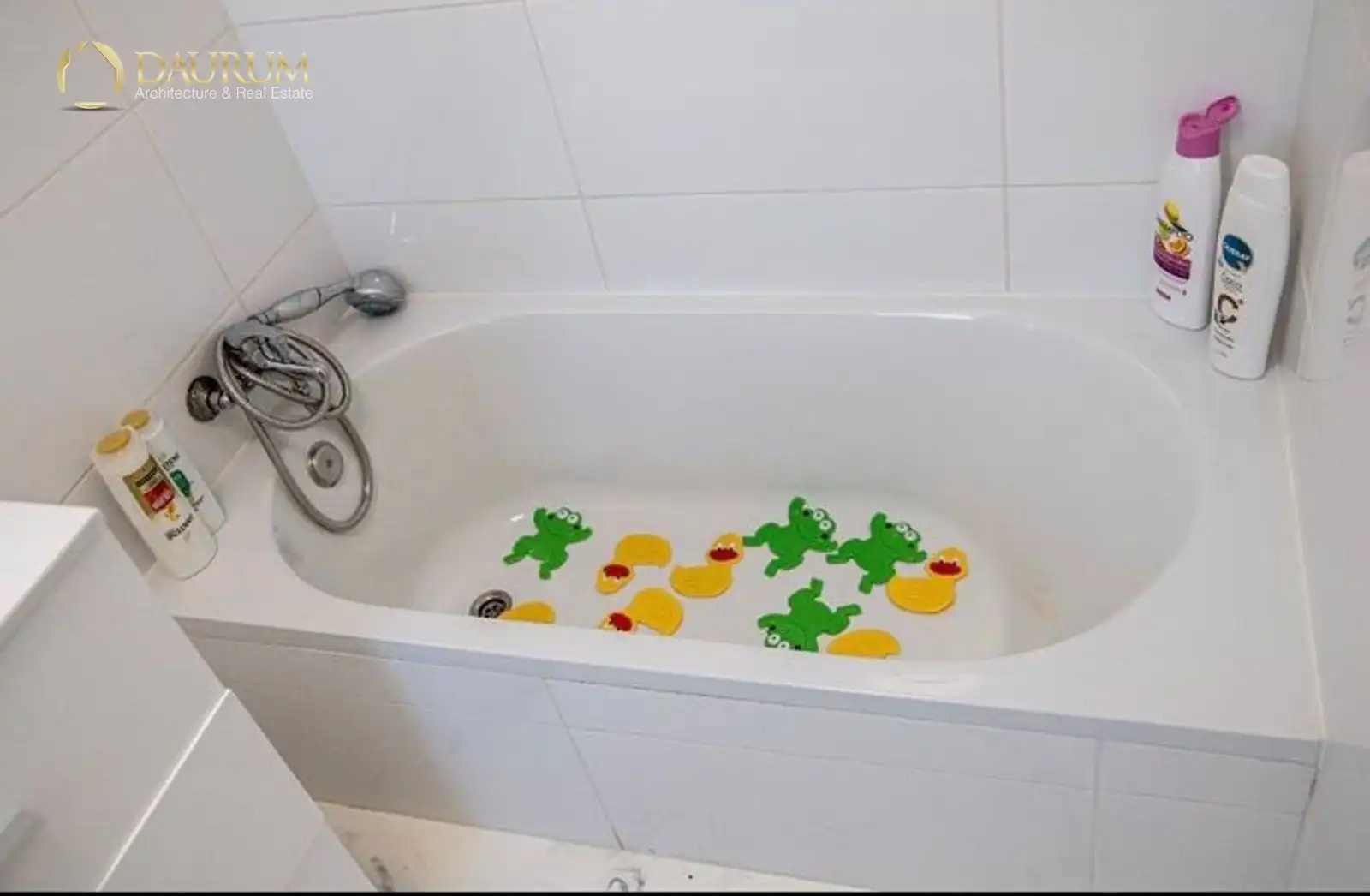 Bany de Casa o xalet en venda en Alicante / Alacant amb Aire condicionat, Calefacció i Terrassa