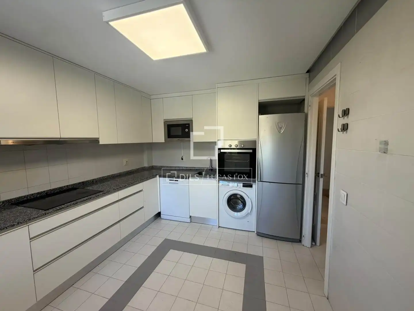 Kitchen of Houses for rent in El Soto de la Moraleja