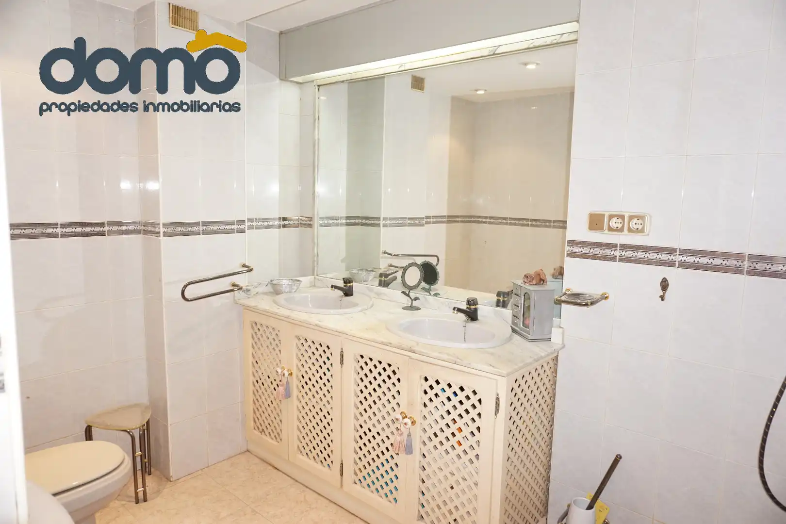 Attic for sale in Granada  with Heating, Terrace and Furnished