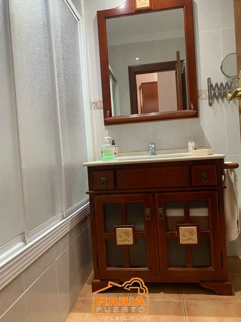 Badezimmer von Wohnungen zur Miete in Málaga mit Terrasse und Möbliert