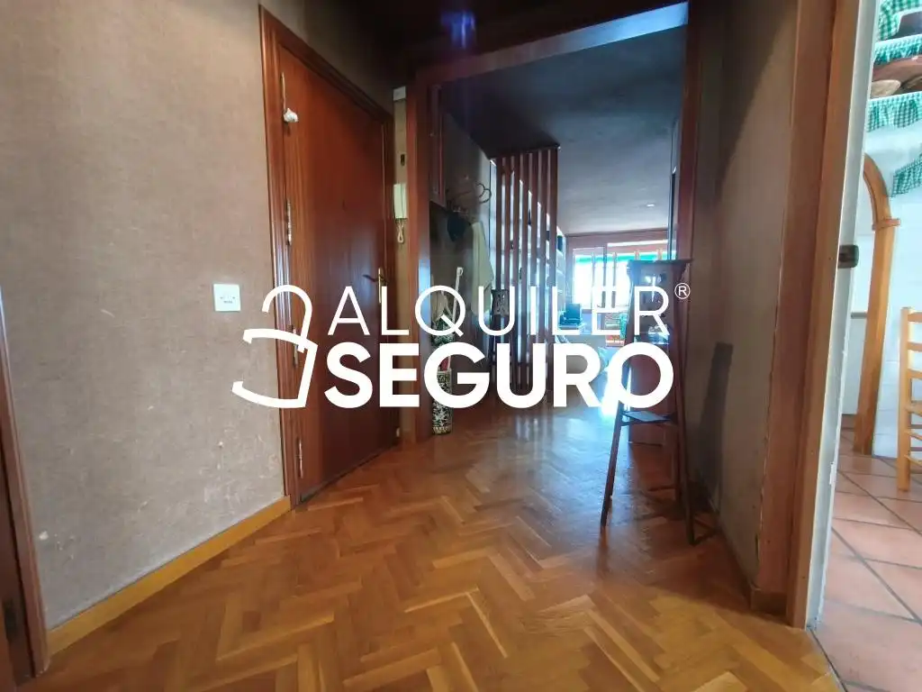 Flat for rent in Alicante / Alacant  with Heating, Terrace and Furnished