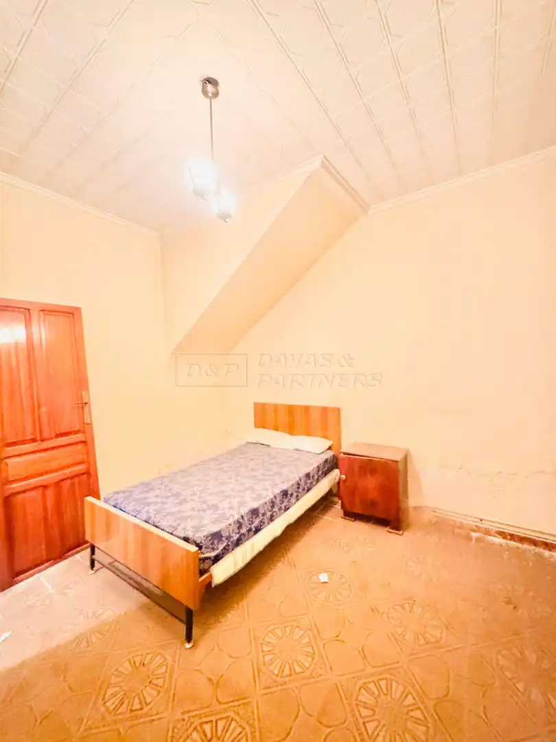 Habitación de Edificio en venta en El Pinós / Pinoso