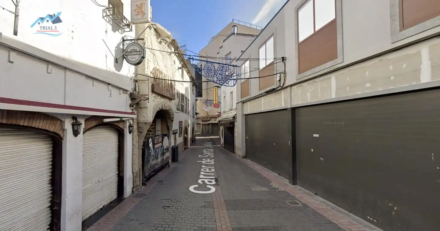 Appartamento con ascensore in vendita a Calle SANT OLEGUER