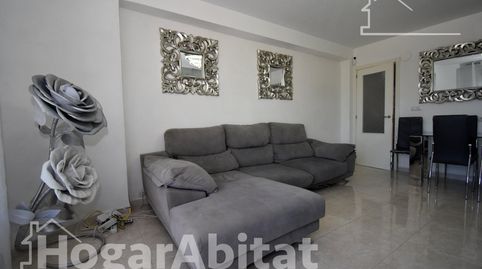 Foto 3 de Piso en venta en Grupo Caritas, Estadio Castalia, Castellón de la Plana / Castelló de la Plana