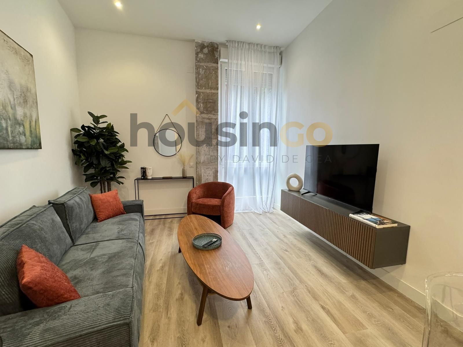 Living room of Flat to rent in  Madrid Capital  with Air Conditioner, Heating and Furnished