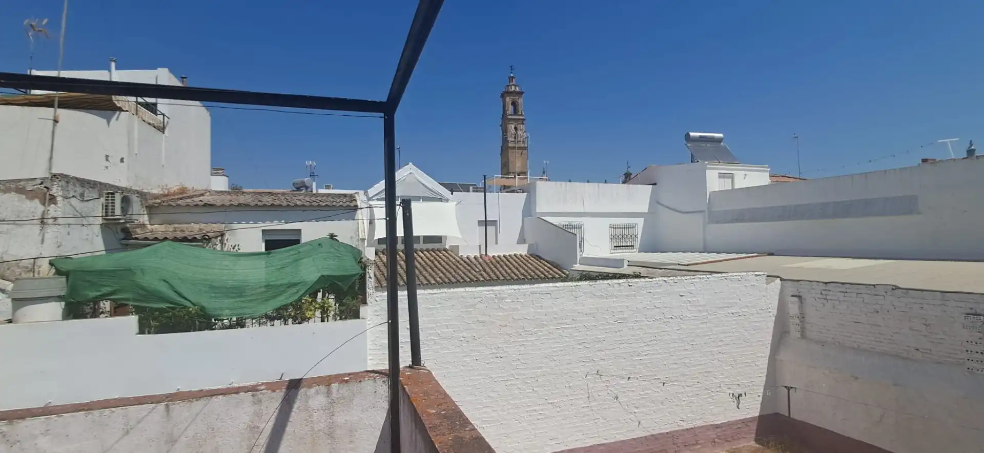 Vista exterior de Casa o chalet en venta en Utrera con Terraza y Balcón