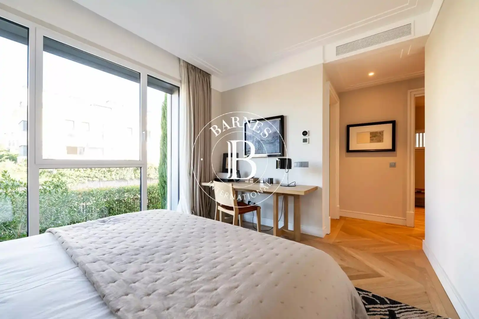 Bedroom of Flat for rent in Madrid  with Air Conditioner, Terrace and Furnished