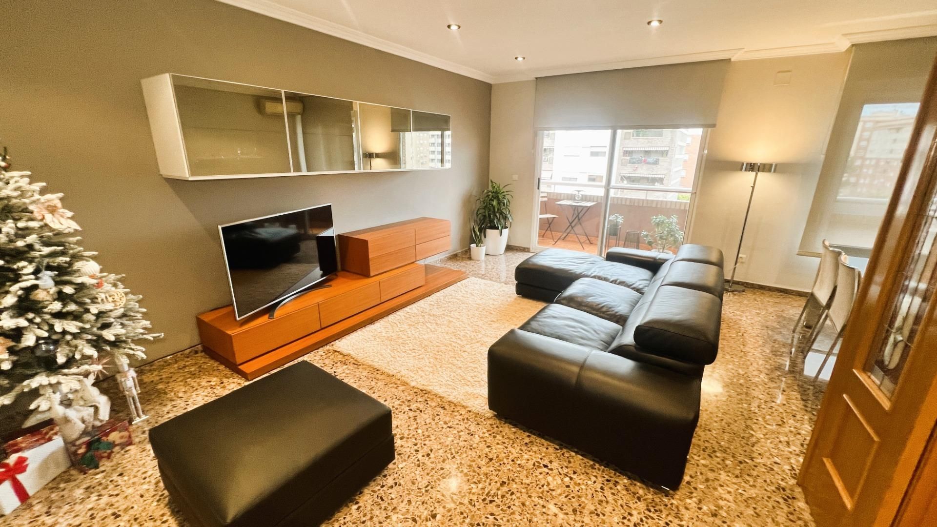 Living room of Flat for sale in Castellón de la Plana / Castelló de la Plana  with Air Conditioner, Heating and Private garden