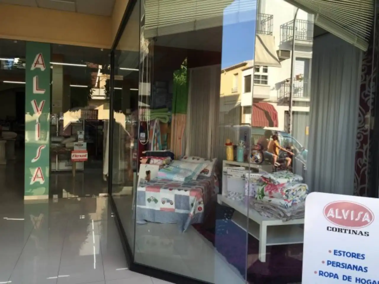 Local comercial en venda a Baena, imagen 5