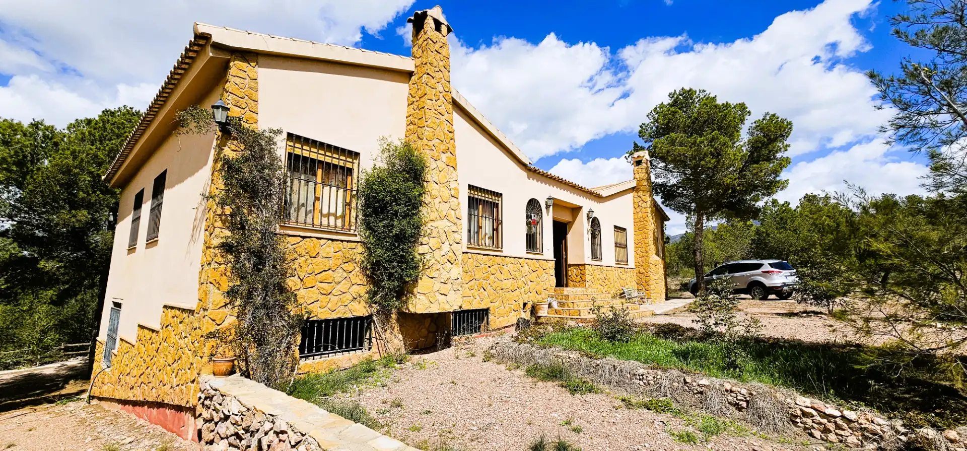 Vista exterior de Casa o xalet en venda en Aledo amb Jardí privat, Terrassa i Traster