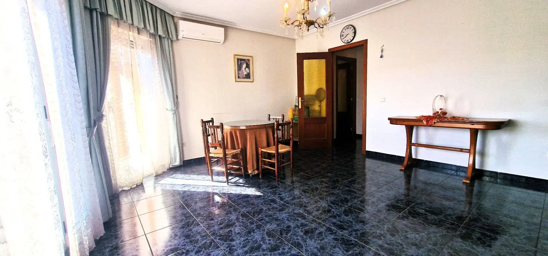 Esszimmer von Wohnung zum Verkauf in Aldeanueva de la Vera mit Klimaanlage, Terrasse und Möbliert
