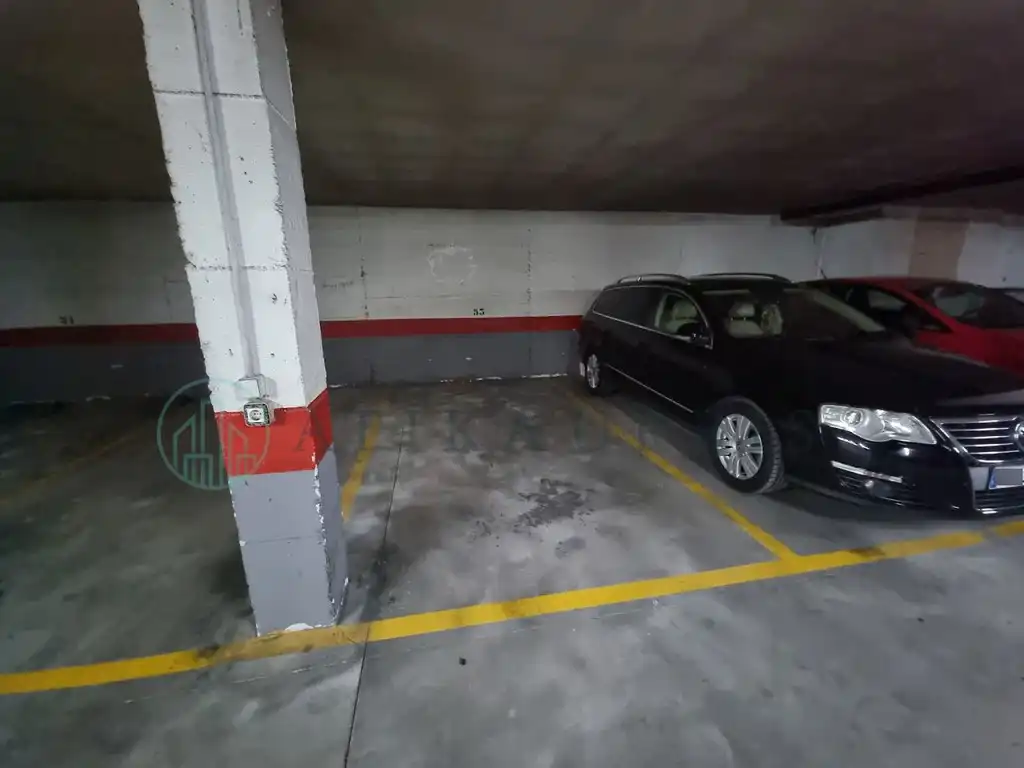 Parking de Garaje en venta en Málaga