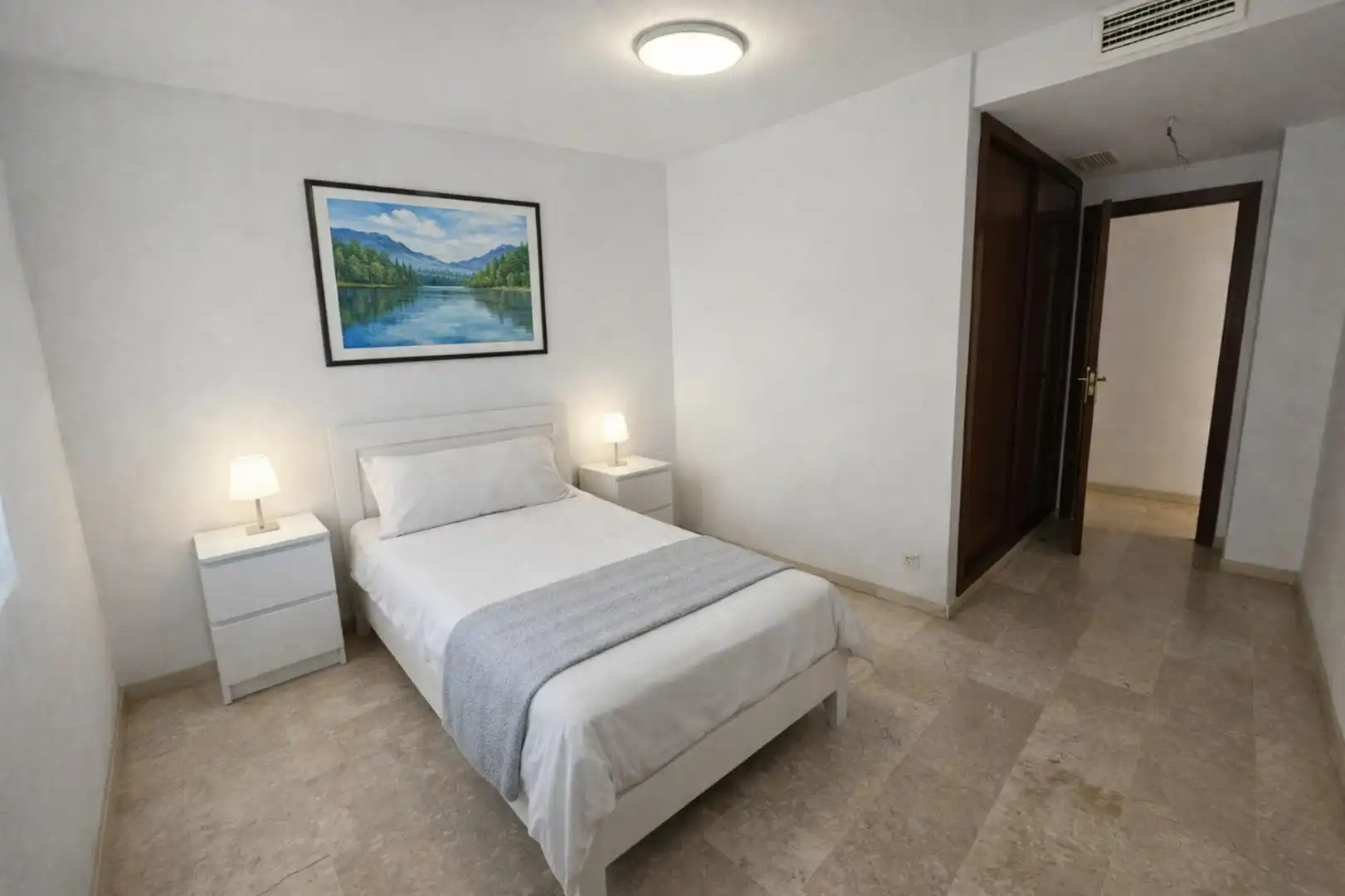Piso en venta en Calle Kandinsky, El Tejar - Hacienda Bizcochero