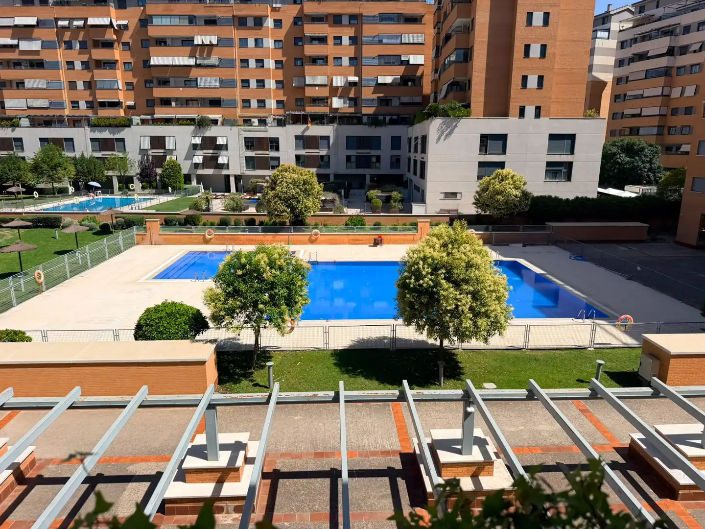 Piscina de Ático en venta en Alcorcón con Aire acondicionado, Calefacción y Terraza