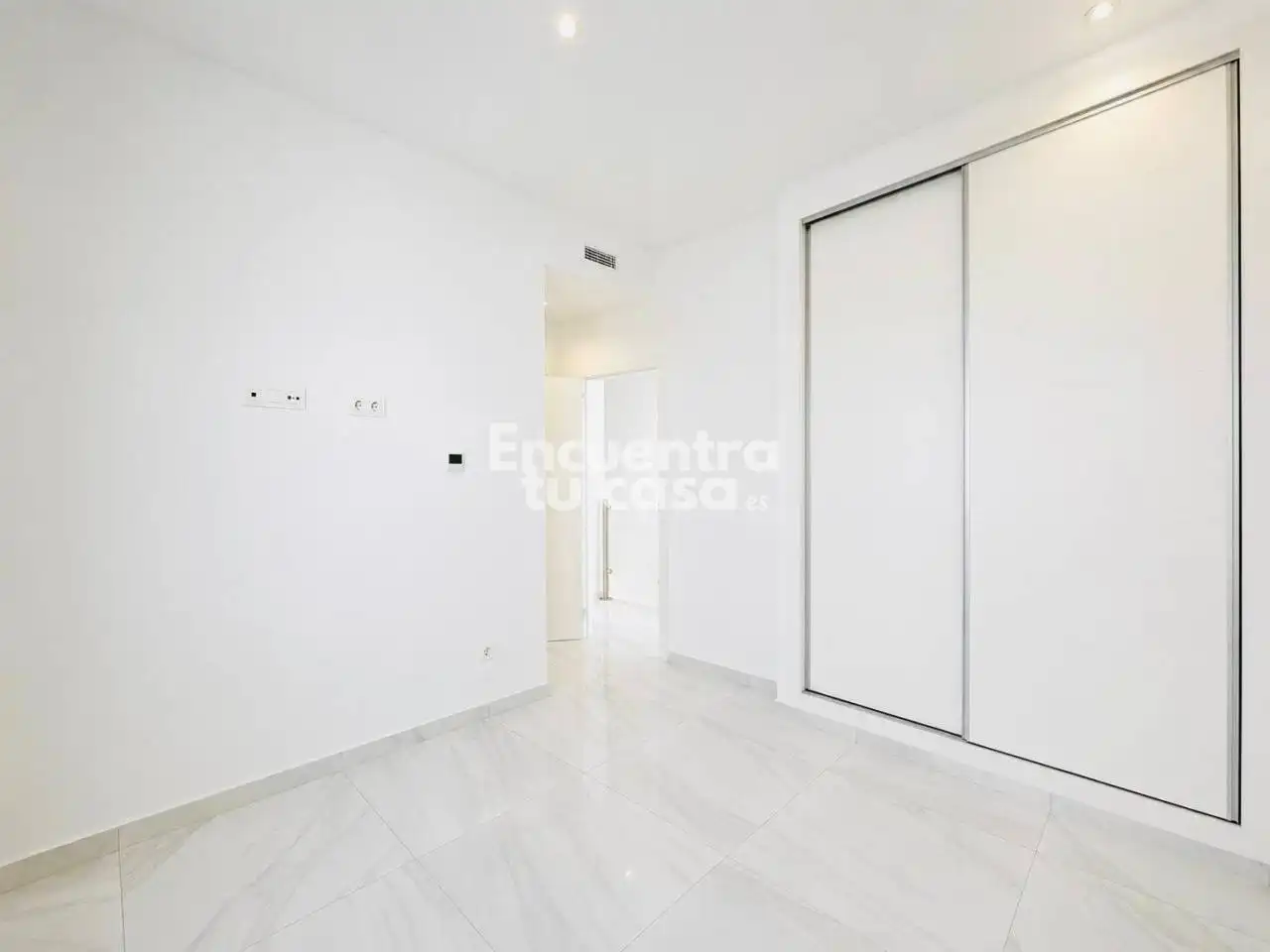 Villa avec piscine à vendre à Calle Milan, imagen 7