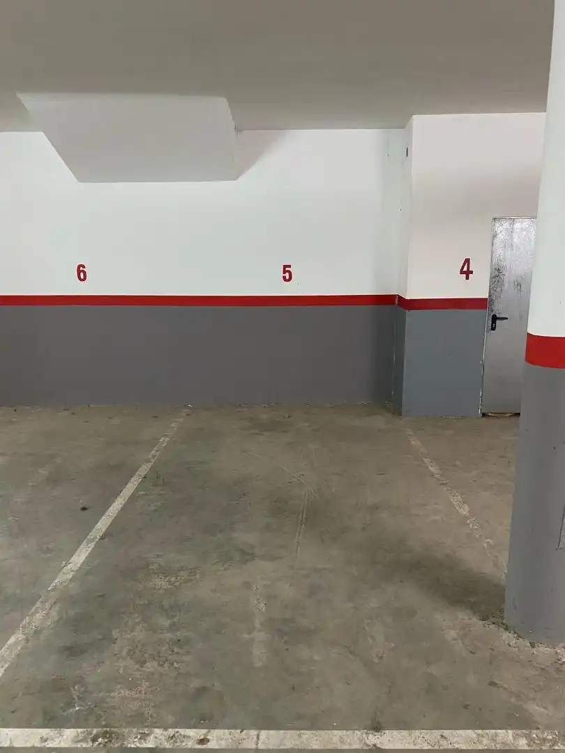 Parking de Garaje de alquiler en L'Ampolla