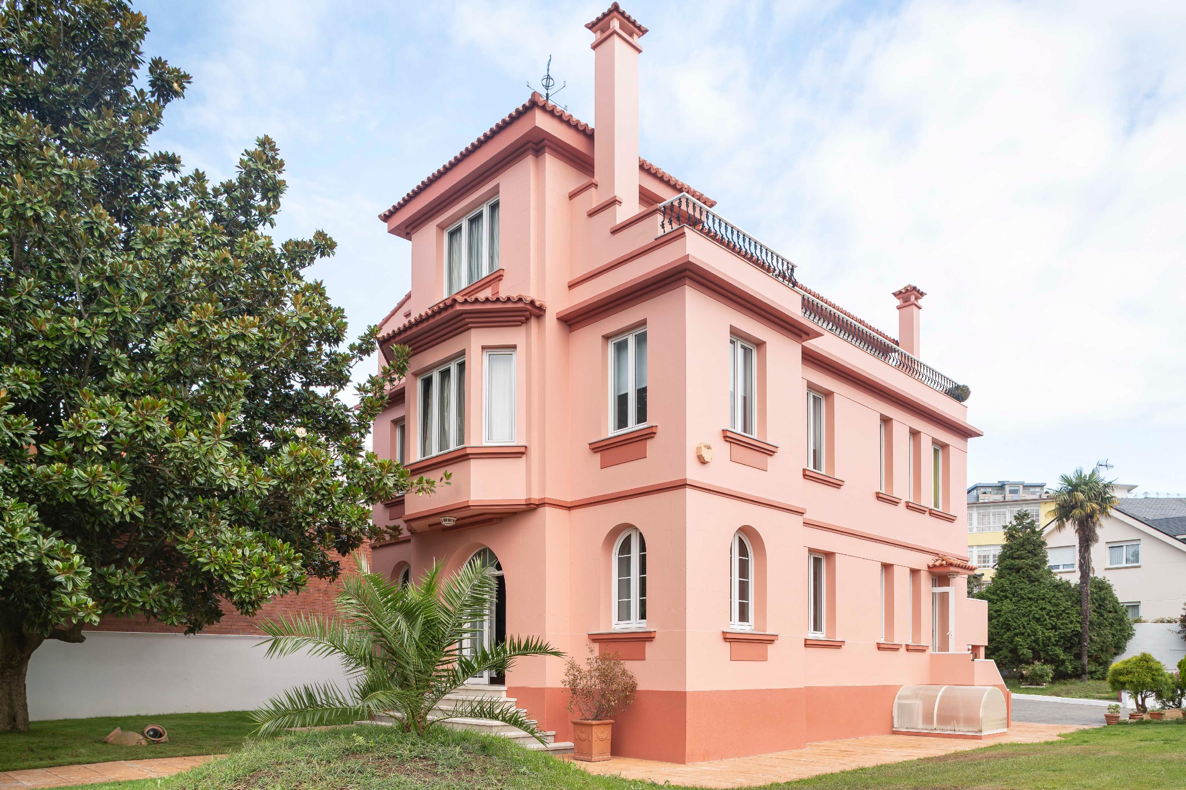 Exterior view of House or chalet for sale in A Coruña Capital   with Heating, Private garden and Terrace