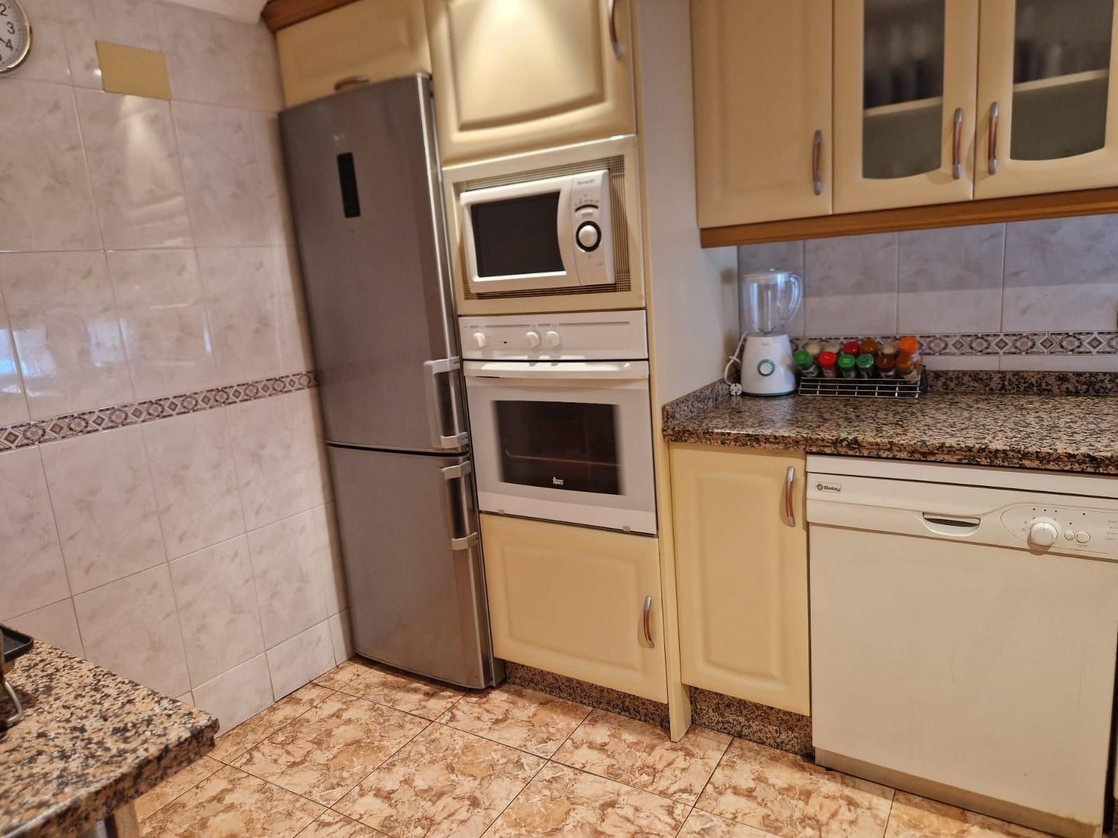 Cocina de Casa o chalet en venta en Cáceres Capital con Aire acondicionado y Calefacción