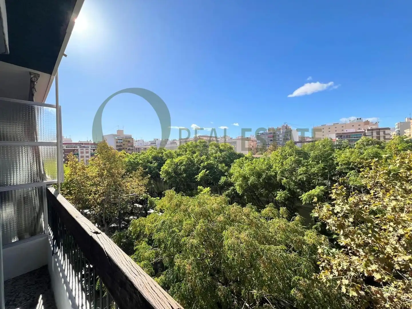 Vista exterior de Piso en venta en Agost con Balcón