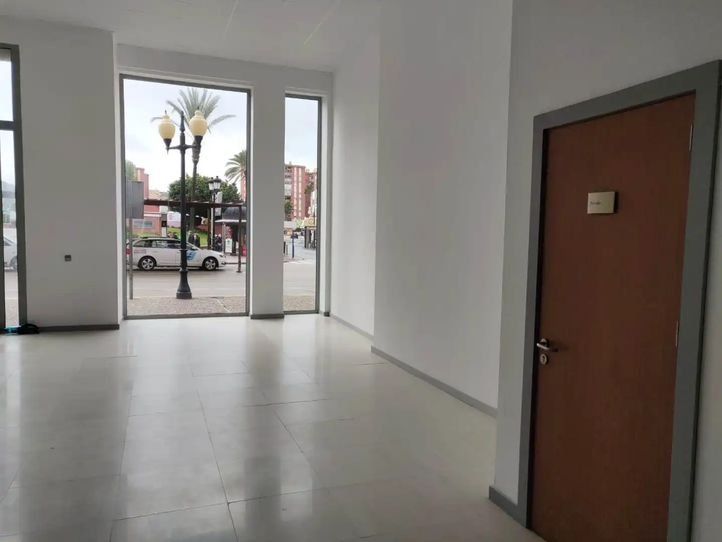 Local de lloguer en La Línea de la Concepción