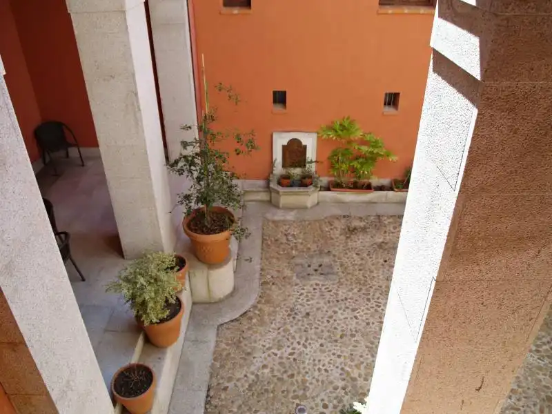 Jardín de Dúplex en venta en Real Sitio de San Ildefonso con Calefacción, Trastero y Balcón