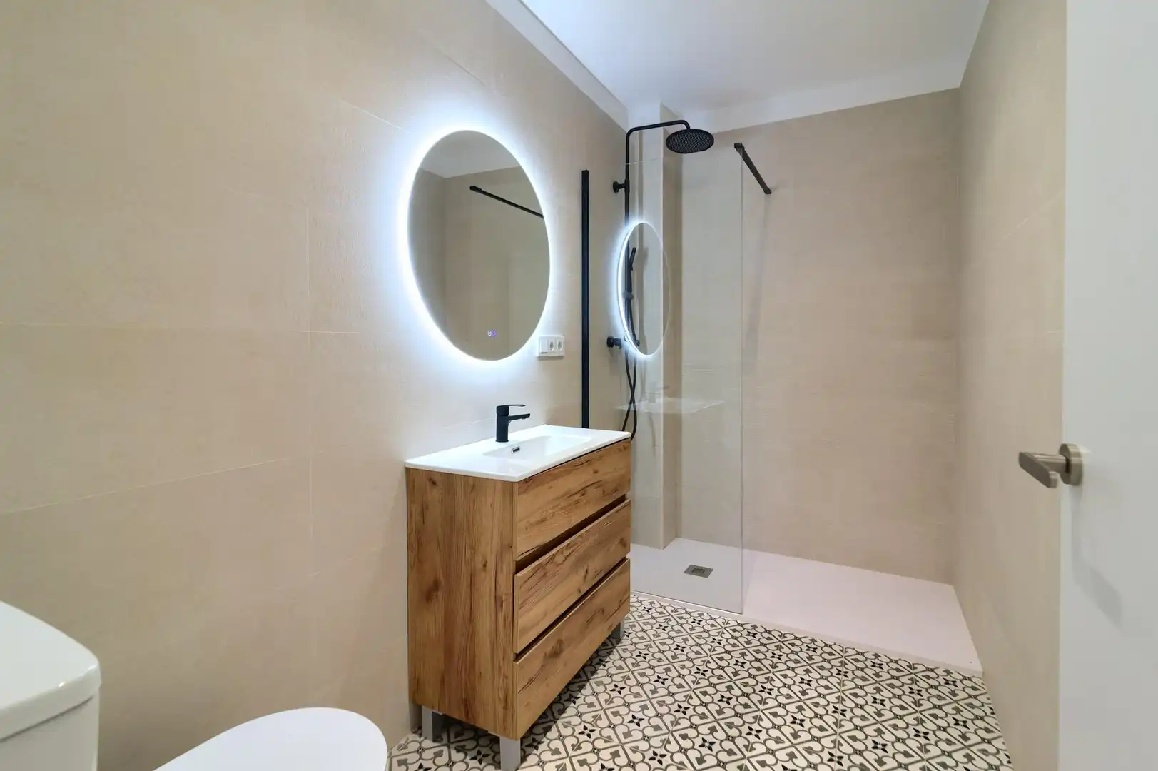 Bathroom of Lofts for sale in Poblats Marítims
