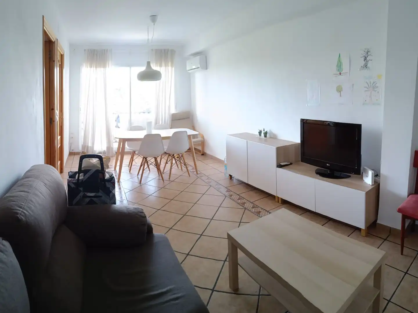 Sala de estar de Piso para compartir en Zona Cantereria