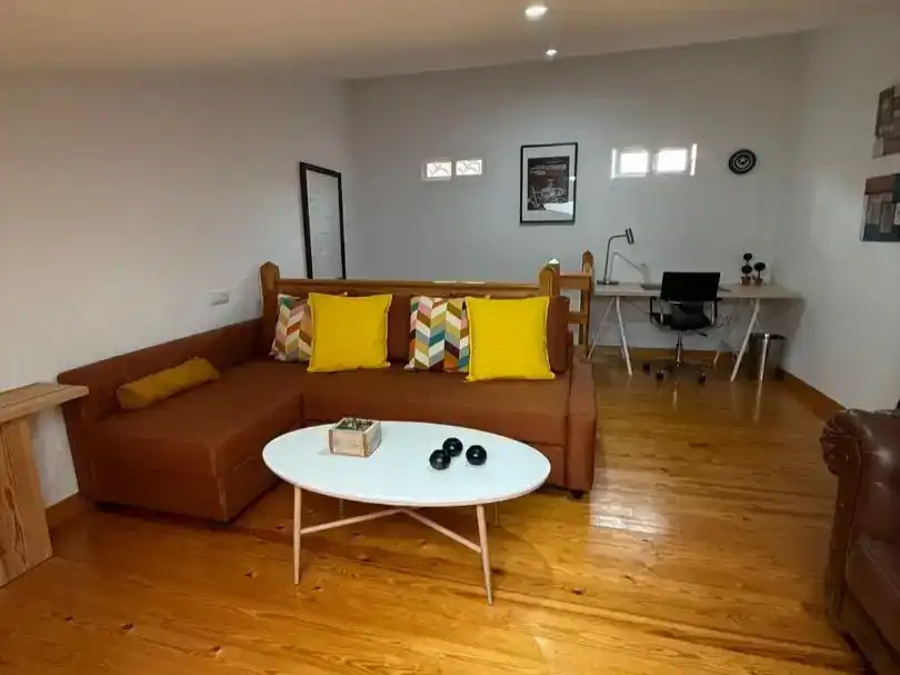 Sala d'estar de Pis en venda en Pontedeume amb Balcó