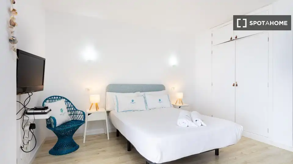 Schlafzimmer von Wohnungen zur untervermieten in San Cristóbal de la Laguna mit Klimaanlage, Terrasse und Möbliert