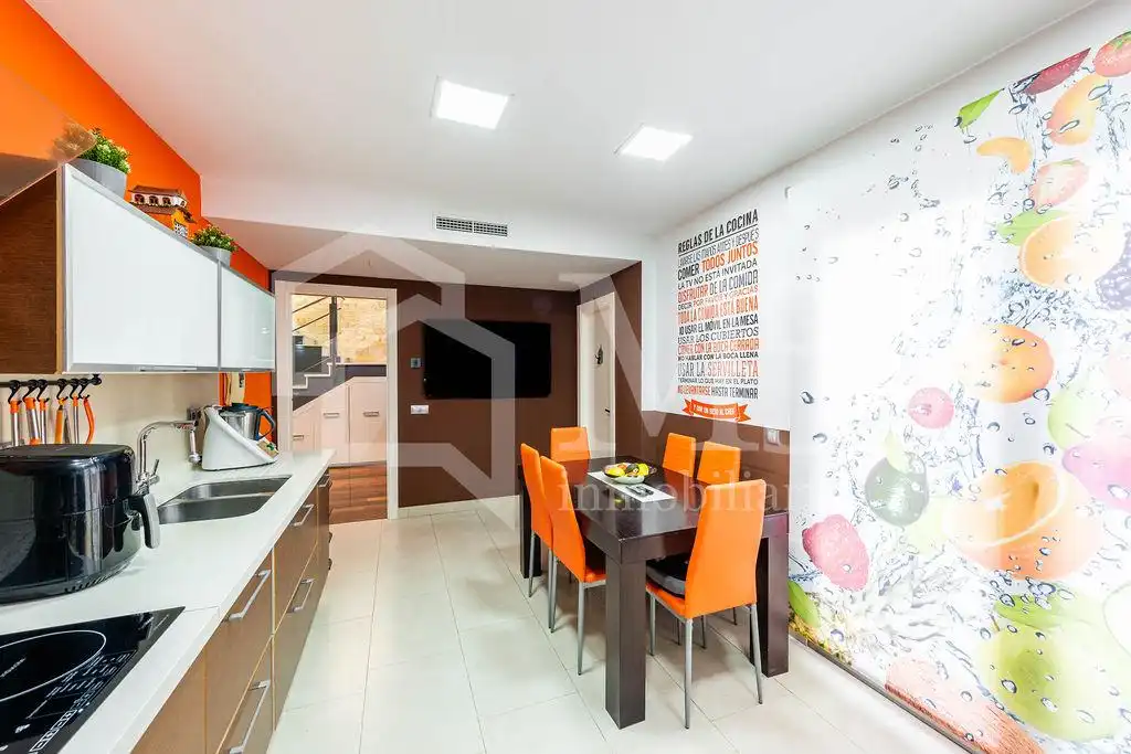 Reihenhaus mit Terrasse zum Verkauf in Colmenar, imagen 10