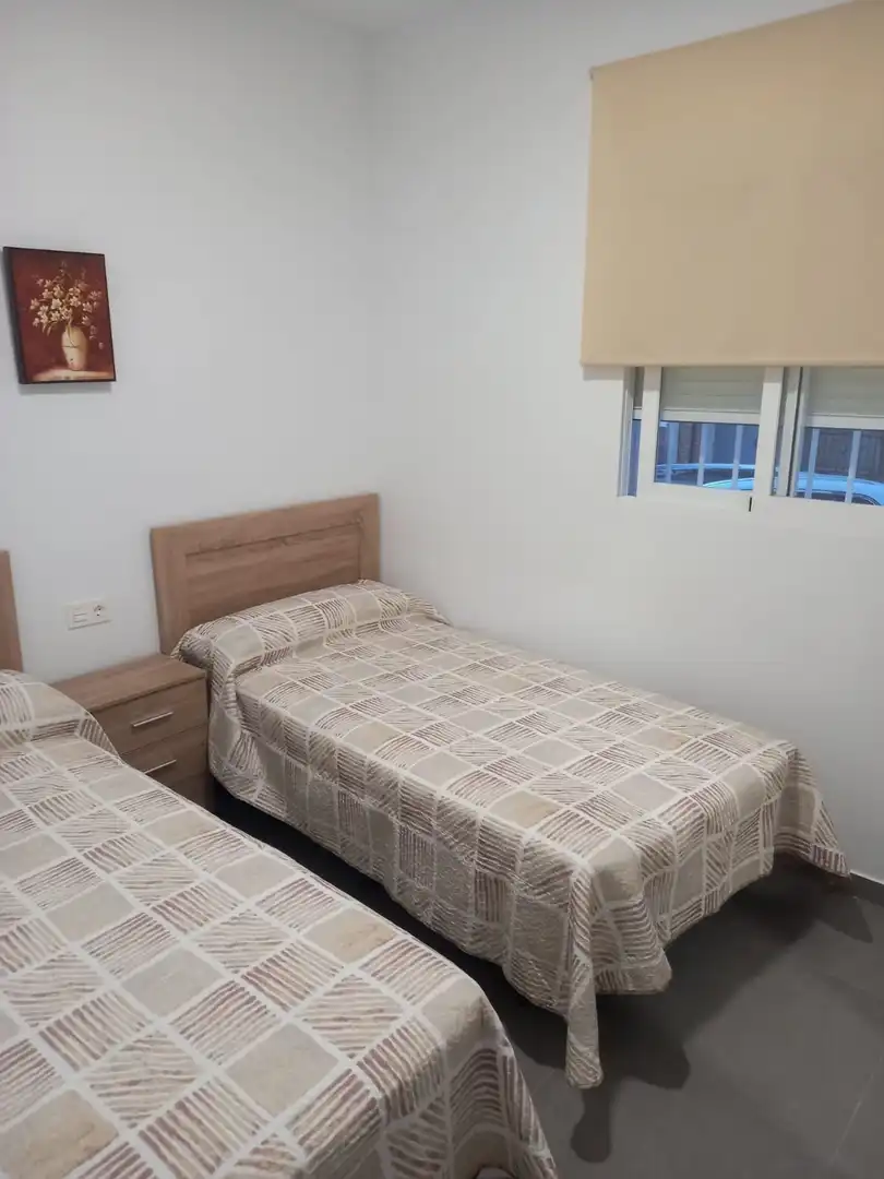 Habitación de Piso de alquiler en Torrenueva Costa con Amueblado