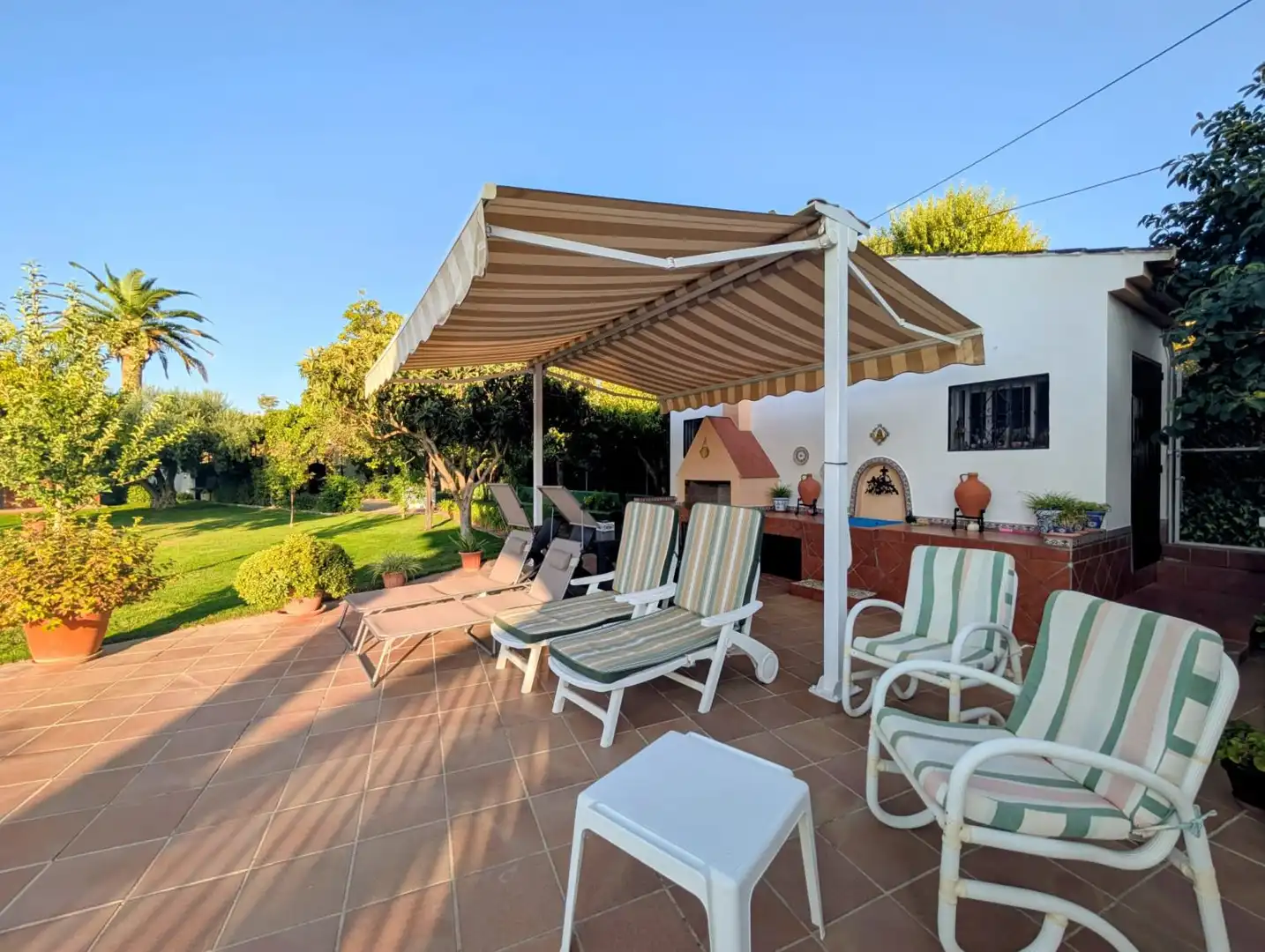 Terrassa de Casa o xalet en venda en Loja amb Aire condicionat, Calefacció i Jardí privat