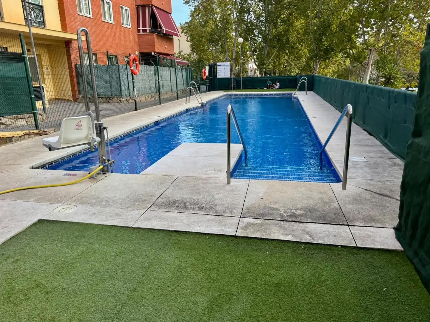 Piscina de Àtic en venda en Marbella amb Aire condicionat, Jardí privat i Terrassa