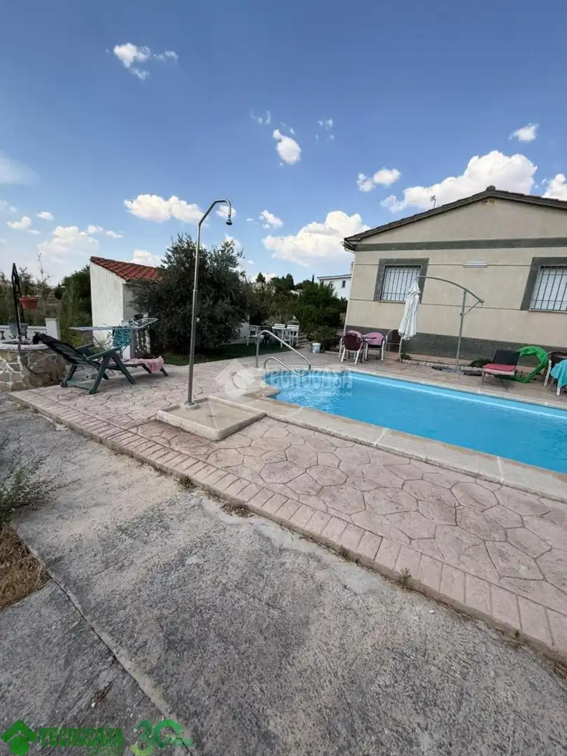 Casa amb piscina en venda a CALLE QUEJIGO, imagen 2