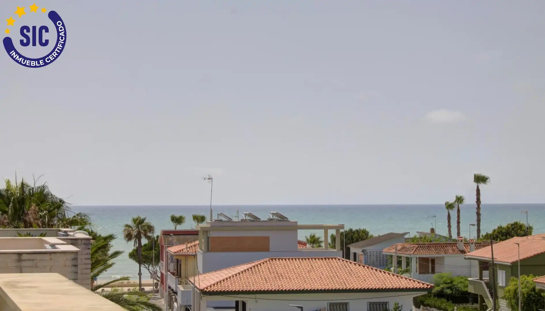 Vista exterior de Casa adosada en venta en Chilches / Xilxes con Jardín privado, Terraza y Amueblado