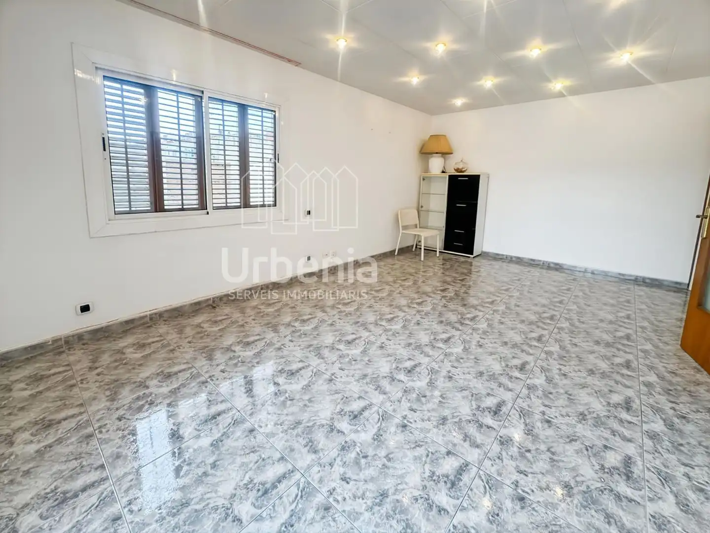 Flat for sale in Canet de Mar  with Heating