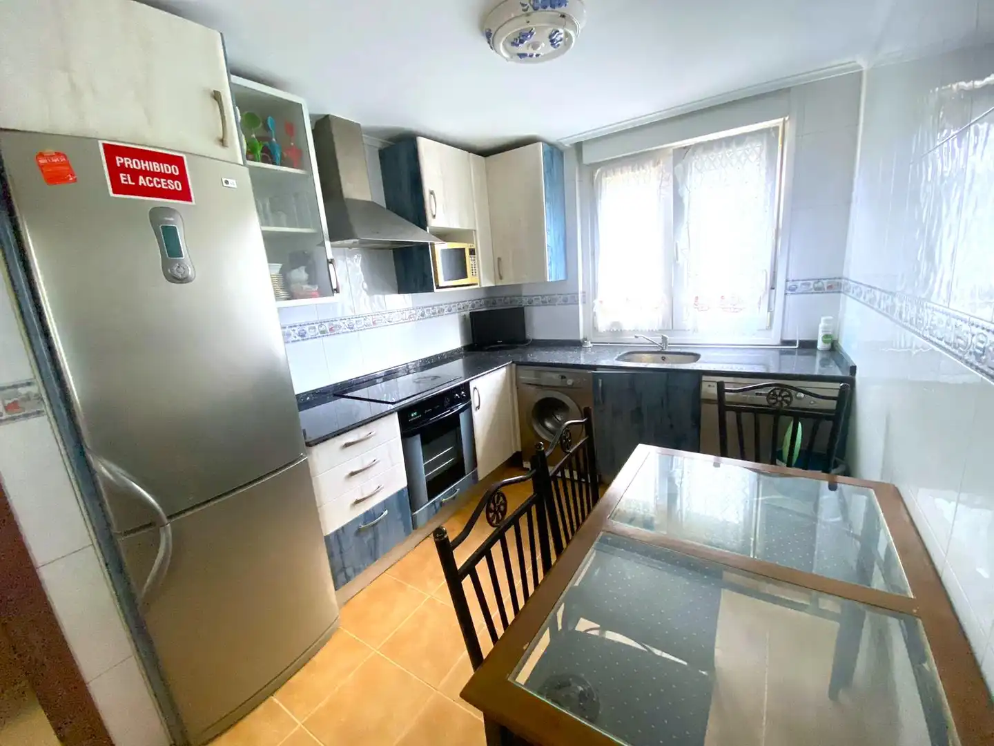 Cocina de Casa o chalet en venta en Castro-Urdiales con Calefacción, Jardín privado y Terraza