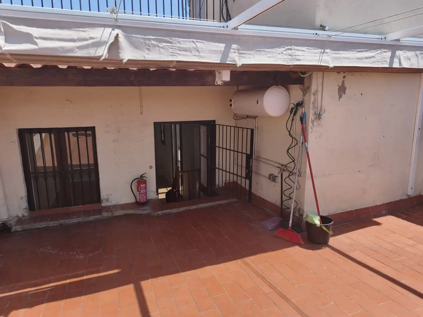 Dachboden zur Miete in Barcelona mit Klimaanlage, Heizung und Terrasse