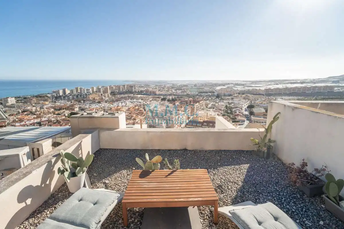 Tríplex amb terrassa en venda a Aguadulce, imagen 42