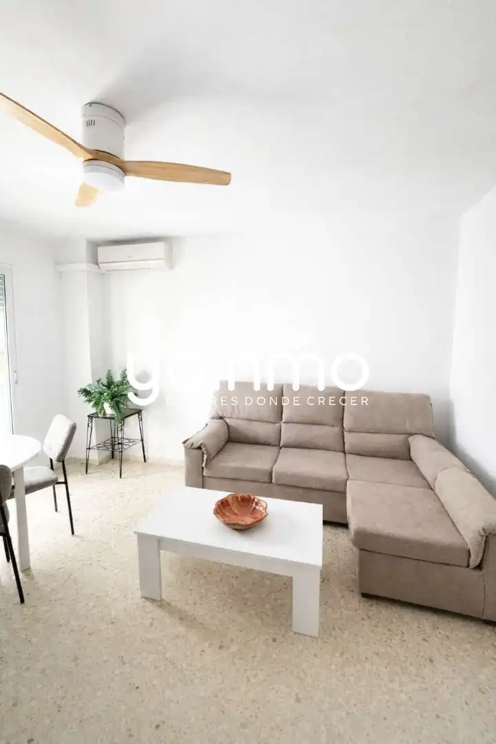 Sala d'estar de Pis en venda en Jaén