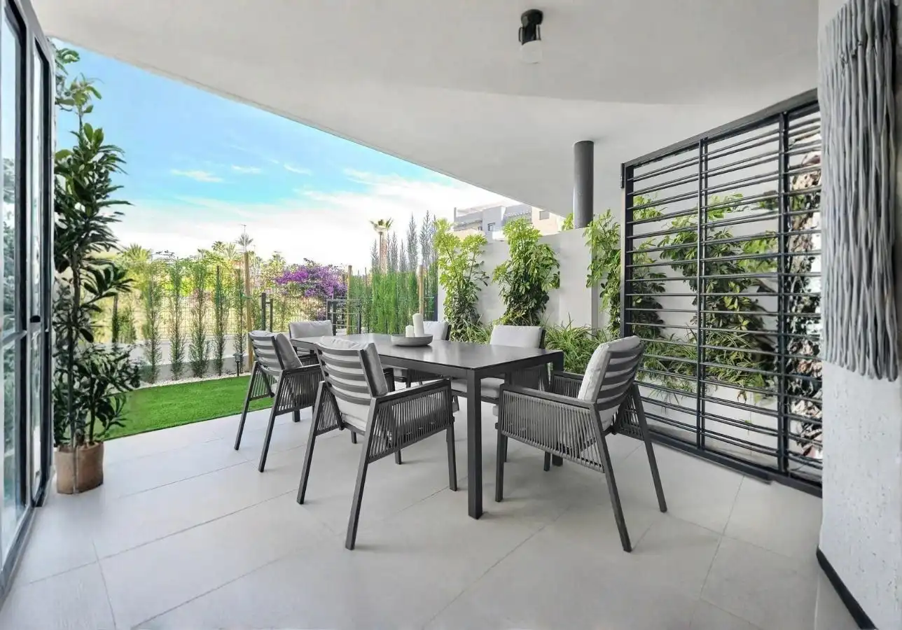Terrassa de Planta baixa en venda en Orihuela amb Aire condicionat, Jardí privat i Terrassa