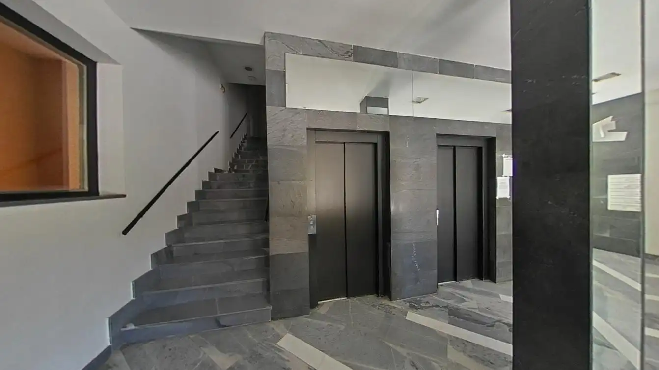 Apartments for sale in Madrid  with Air Conditioner, Storage room and Washing machine