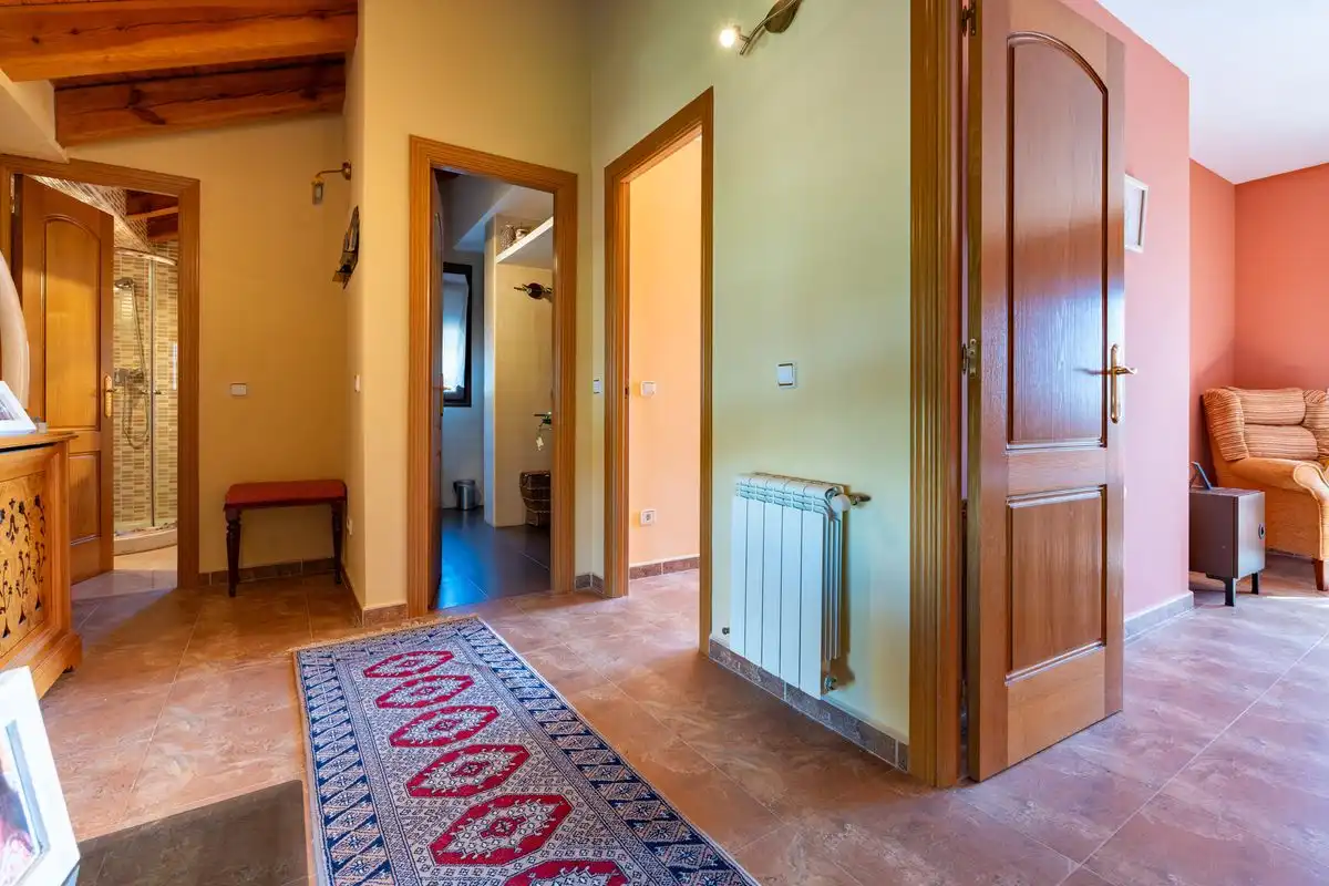 Chalet con terraza en venta en Pino Alto - Navarredonda, imagen 27