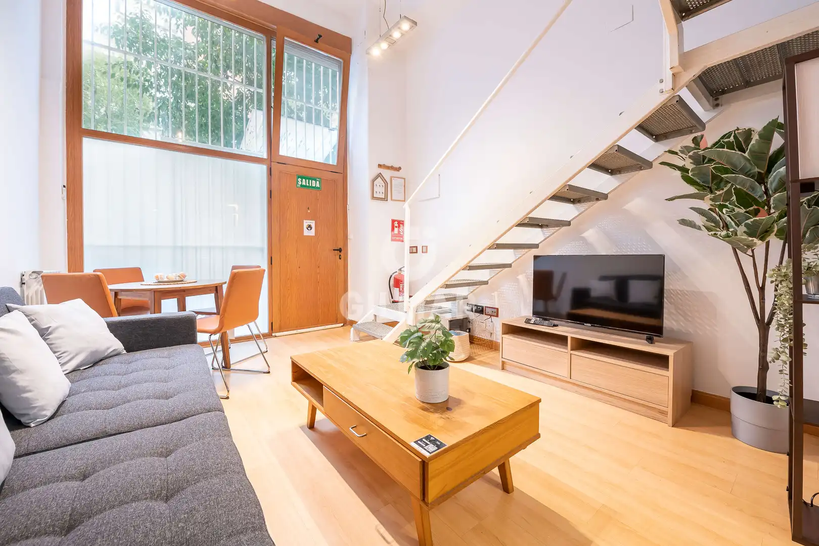 Living room of Flat for sale in Madrid  with Heating