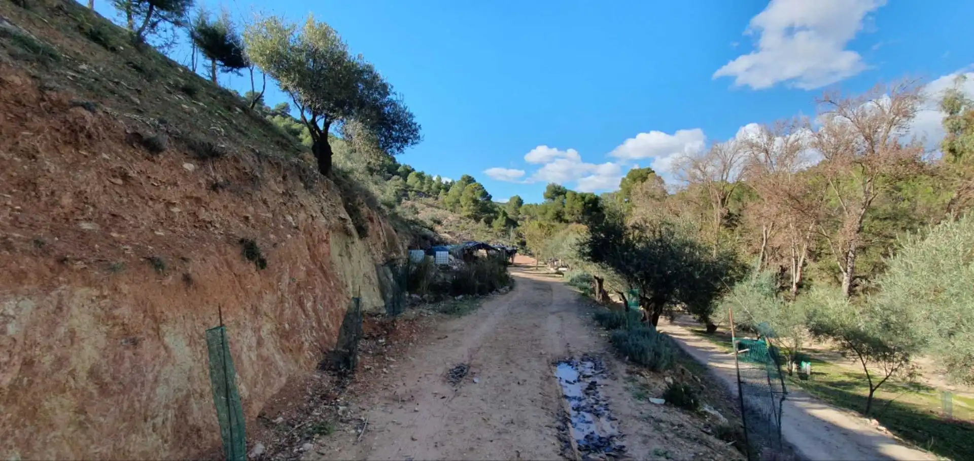 Vista exterior de Finca rústica en venda en El Burgo amb Calefacció, Jardí privat i Traster