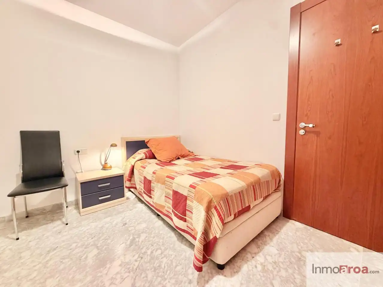 Schlafzimmer von Wohnung zur Miete in Valencia mit Klimaanlage, Heizung und Möbliert