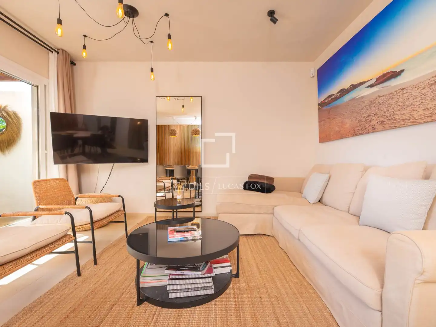 Wohnzimmer von Haus oder Chalet zum Verkauf in Santa Eulària des Riu mit Klimaanlage, Heizung und Terrasse